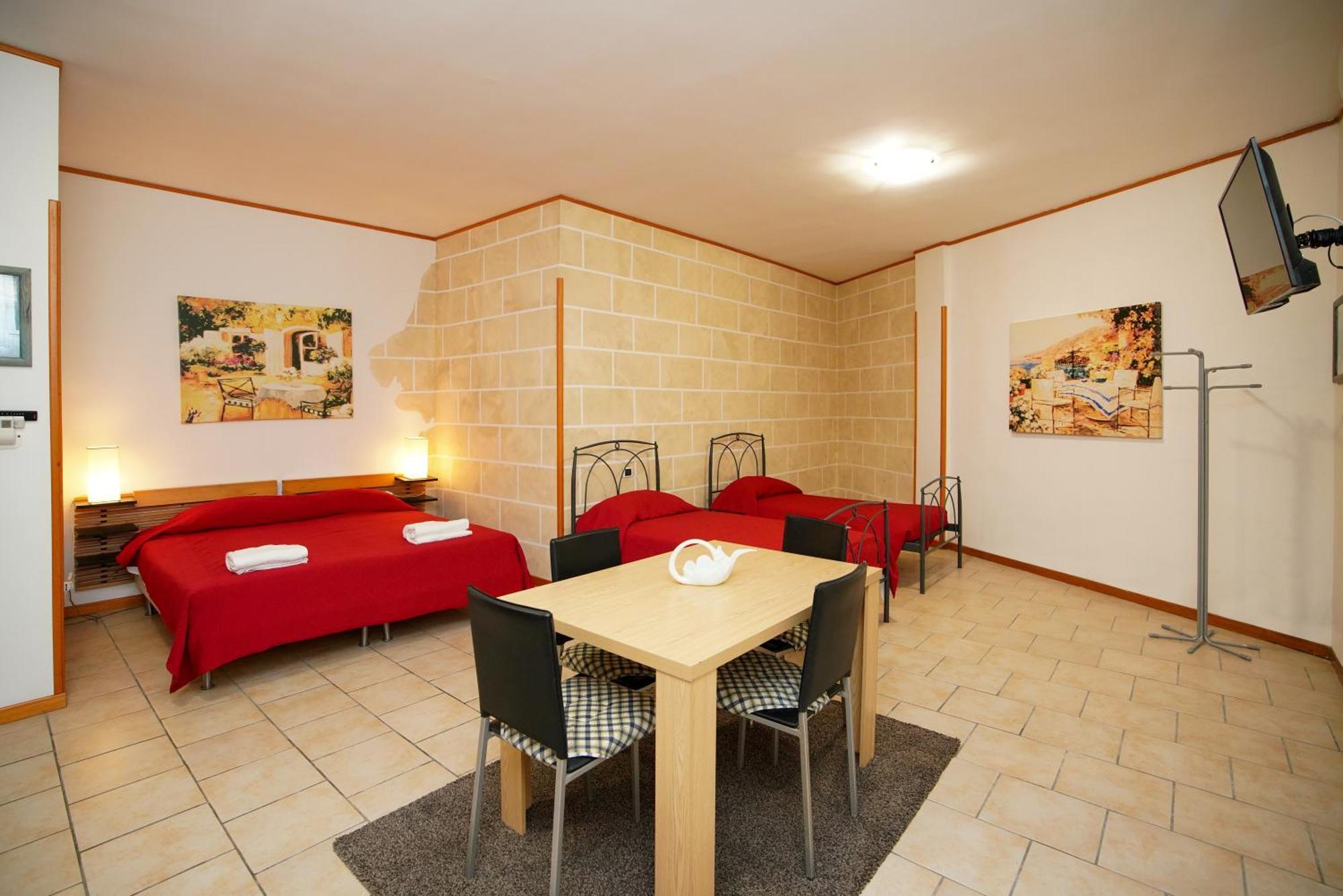Residence Lupiae Лече Екстериор снимка
