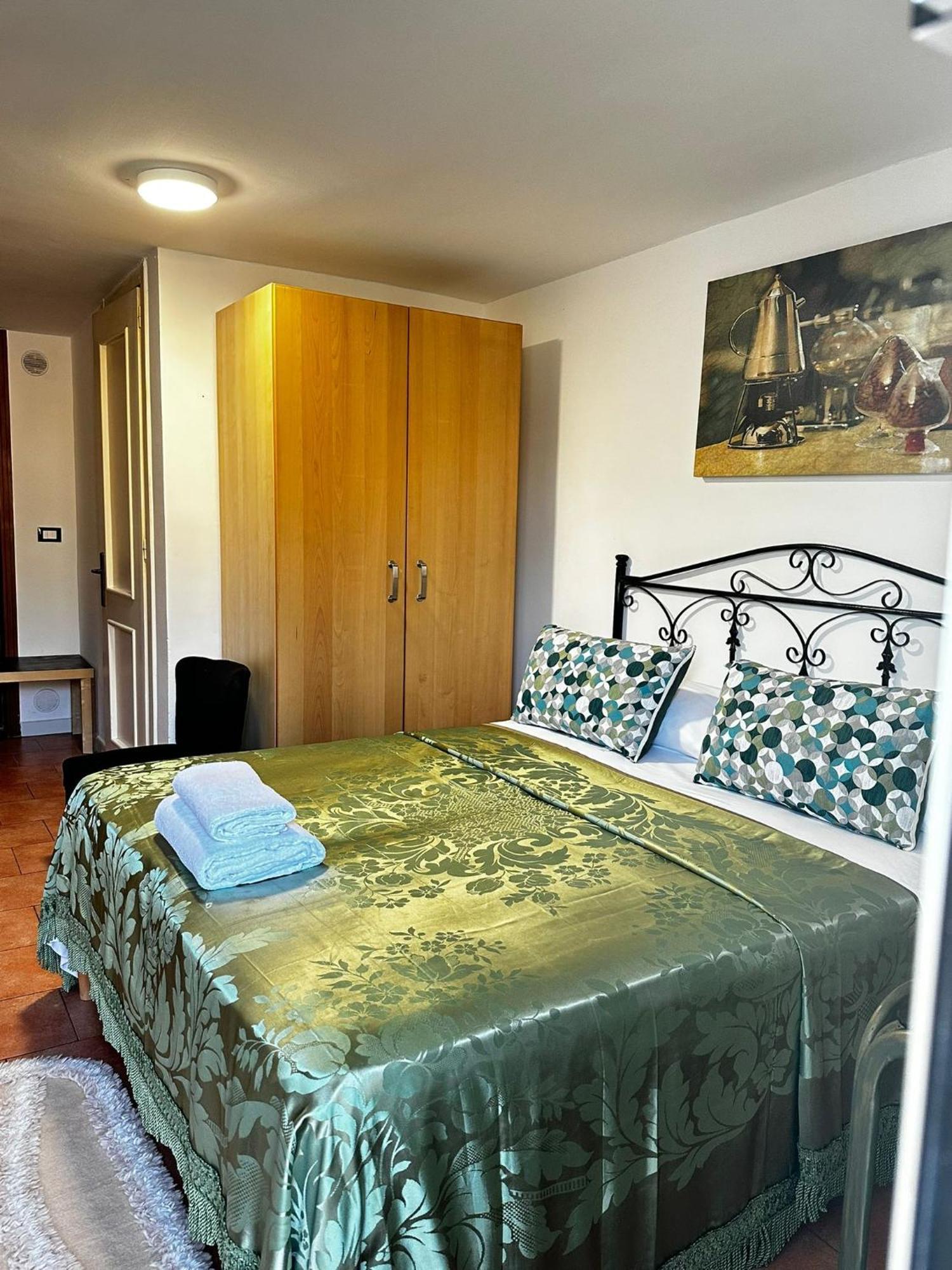 Residence Lupiae Лече Екстериор снимка